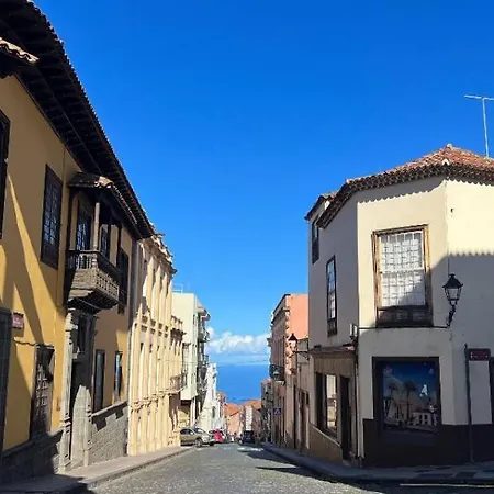 アパート Casa Rosales ラ・オロタバ
